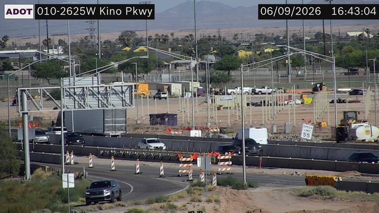 Construction cones and barriers in the right lane