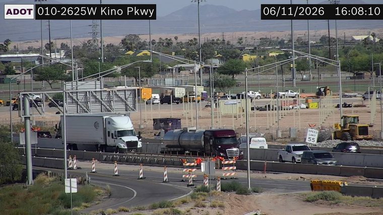 Construction cones and barriers in the right lane