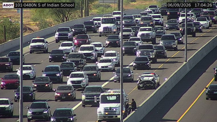 Damaged vehicle in the right lane