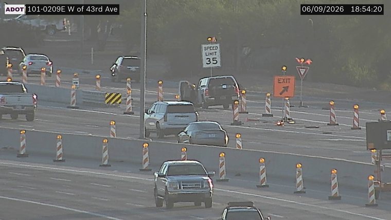 Construction cones and barriers in multiple lanes
