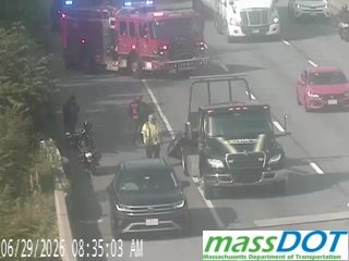 Fire truck and other emergency vehicles on the right shoulder
