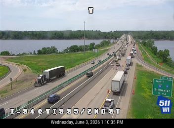 Traffic stopped on I-94 due to a multi-vehicle crash ahead.