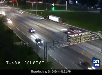 Multiple vehicles involved in a crash on I-43 at Locust St.3 at Locust St.