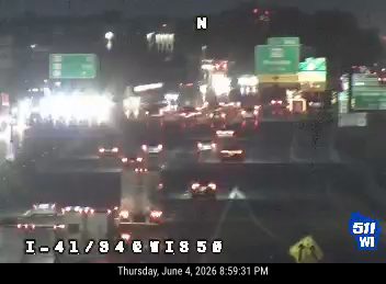 Emergency responders on scene with flashing lights on I-41/94