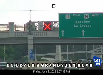 Red X signal indicates lane closure, likely due to responder activity.