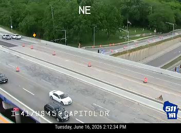 Construction cones and barriers in the right lane